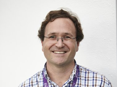 Dr Lucas Moreno